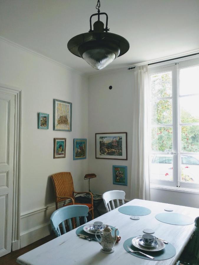 Quai Des Fleurs Bed & Breakfast Saint-Savinien Ngoại thất bức ảnh